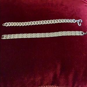 1 lot of Silver-tone CHUNKY BRACELETS